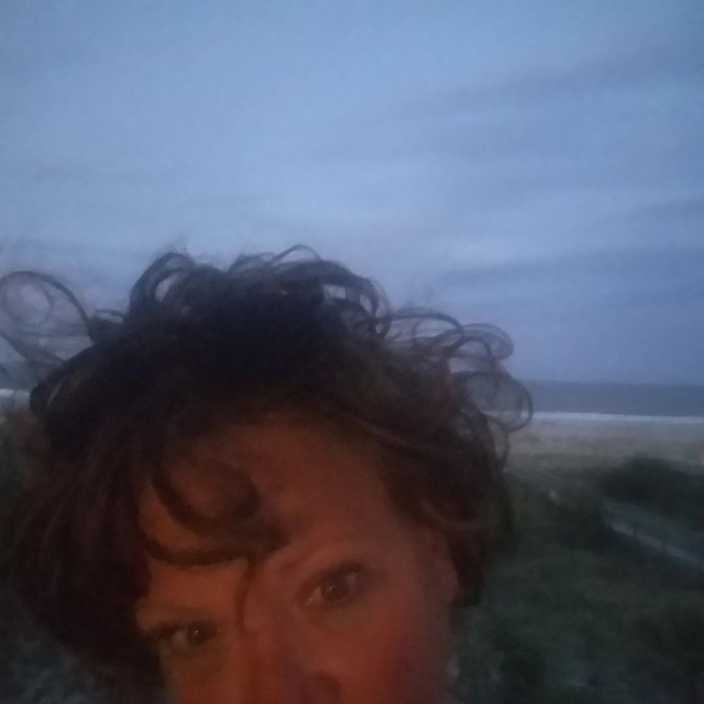 Meet your Posher, Sandy